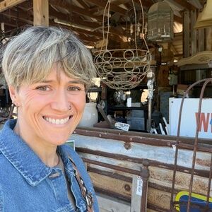 Meet your Posher, Abby